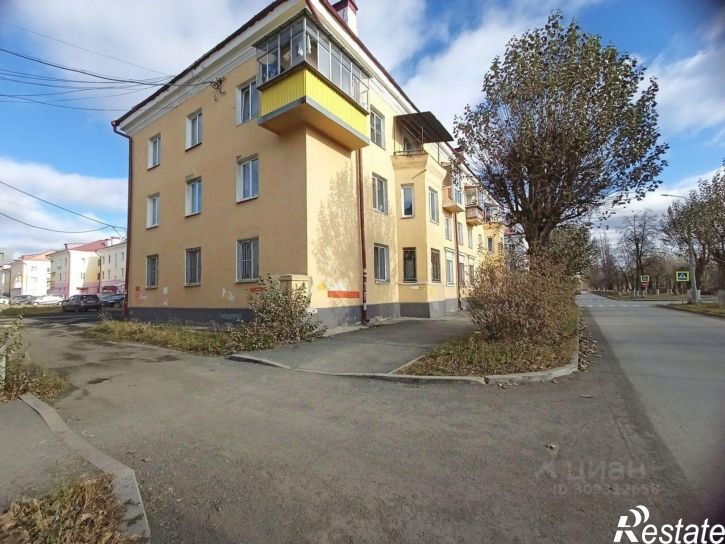 3-комн квартира улица Чкалова, 35,  д. 35