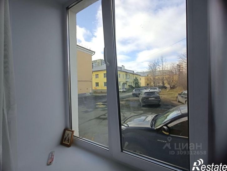 3-комн квартира улица Чкалова, 35,  д. 35