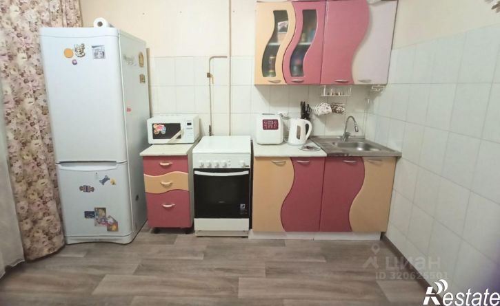 3-комн квартира ул Данилова, 3,  д. 3