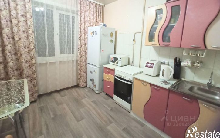 3-комн квартира ул Данилова, 3,  д. 3