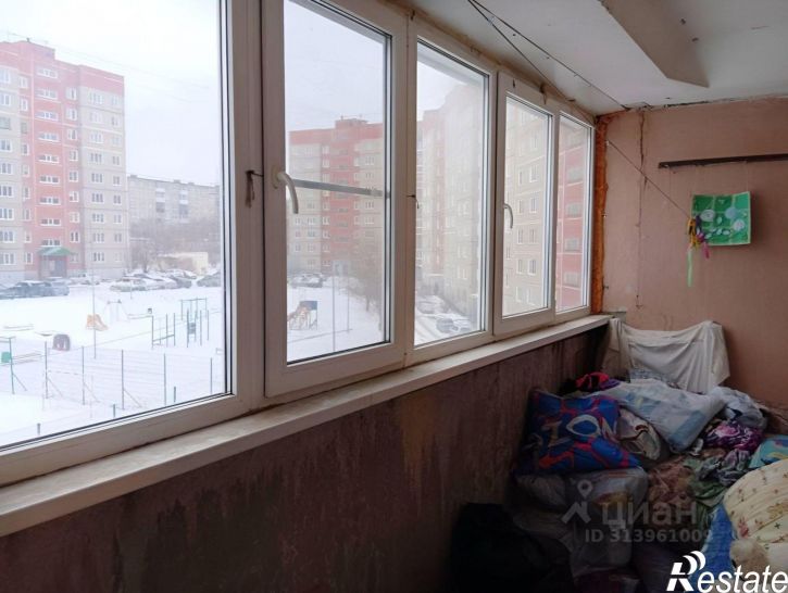 4-комн квартира ул Емлина, 5,  д. 5