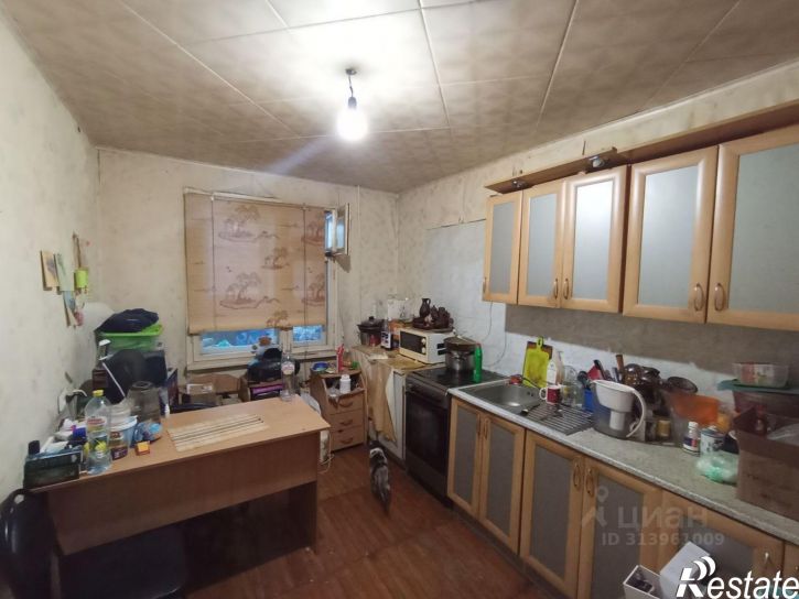 4-комн квартира ул Емлина, 5,  д. 5