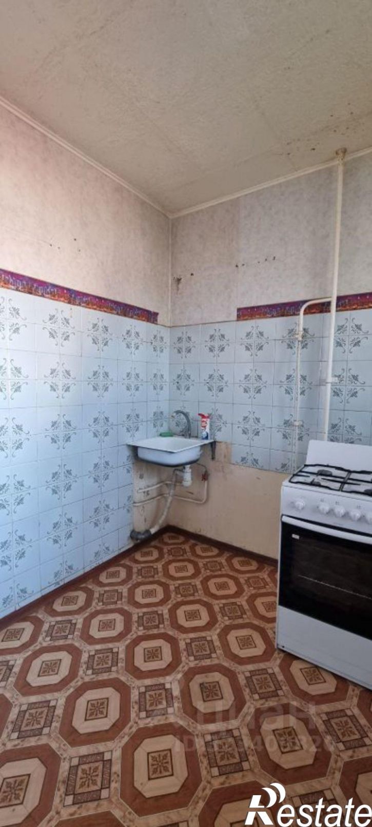 2-комн квартира проспект Космонавтов, 15,  д. 15