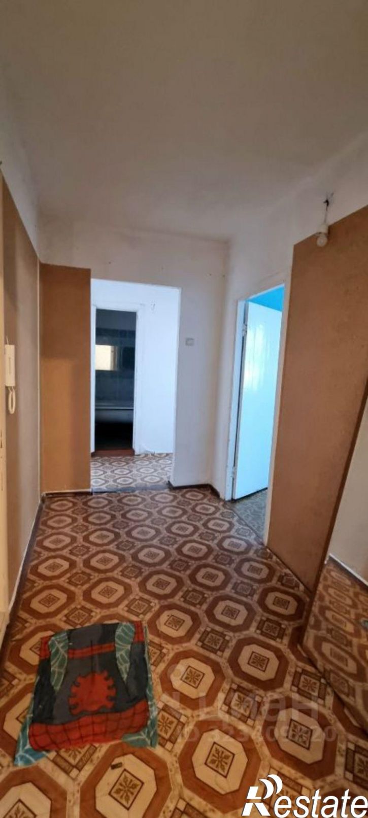 2-комн квартира проспект Космонавтов, 15,  д. 15