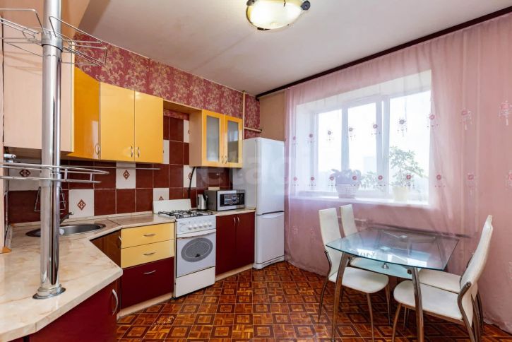 3-комн квартира Береговая улица