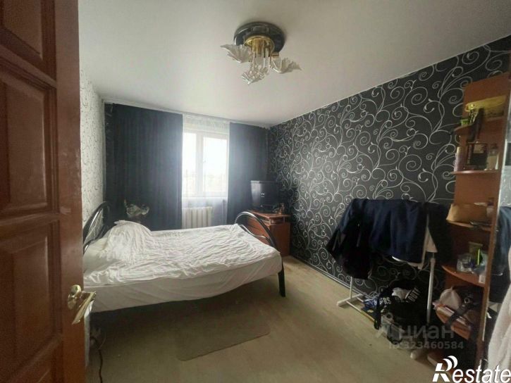 3-комн квартира ул Строителей, 42,  д. 42