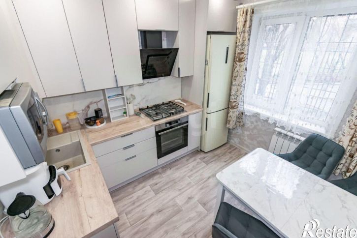 4-комн квартира улица Ленина, 11,  д. 11