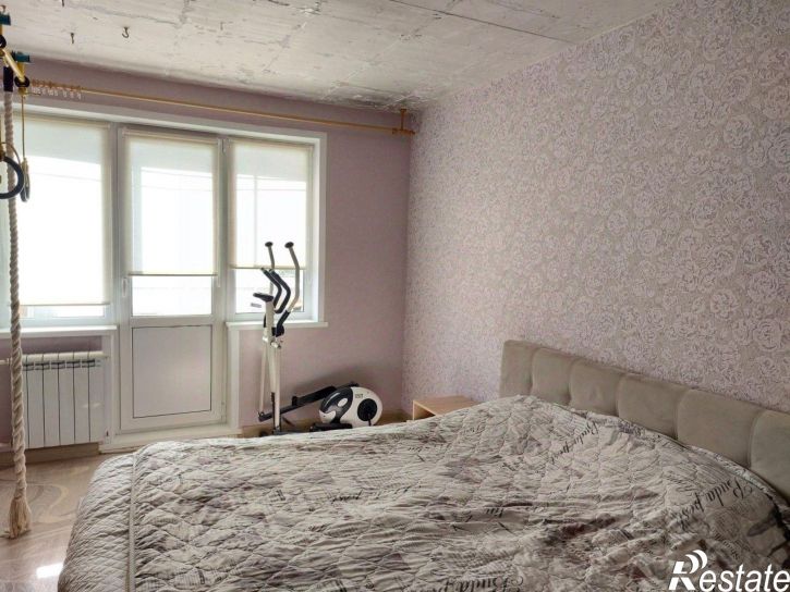 3-комн квартира улица Ватутина, 72,  д. 72