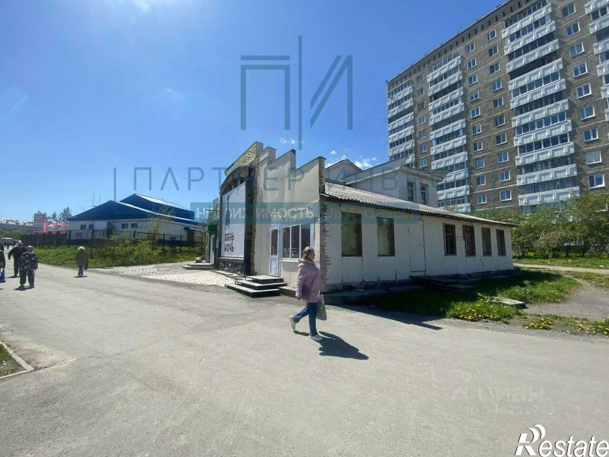 Сдать торговое помещение за 110 000 рублей на улица Ленина, 5А