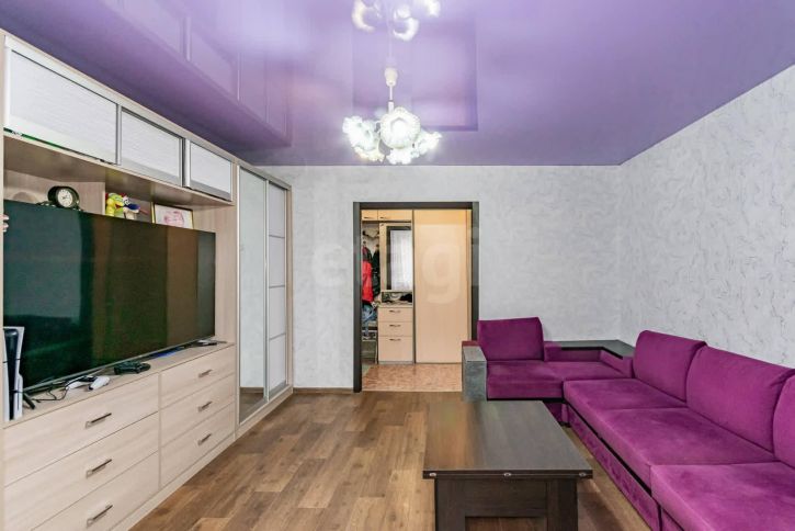 4-комн квартира улица Ленина