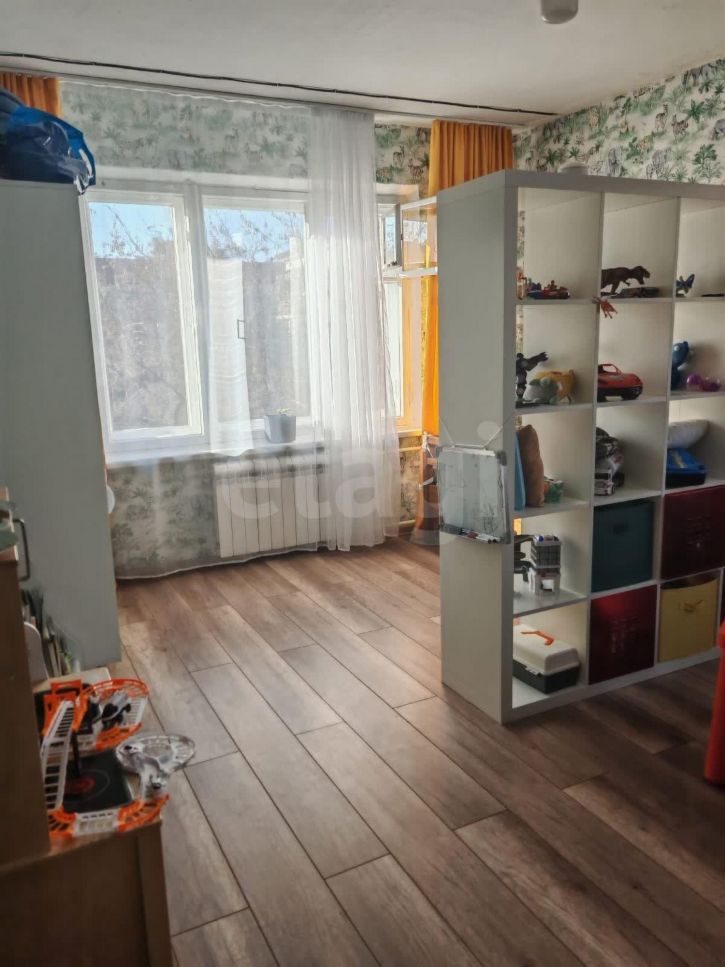 3-комн квартира улица Чкалова