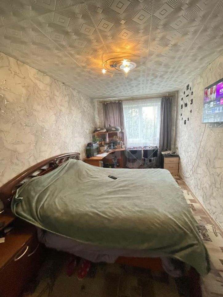 2-комн квартира улица Емлина