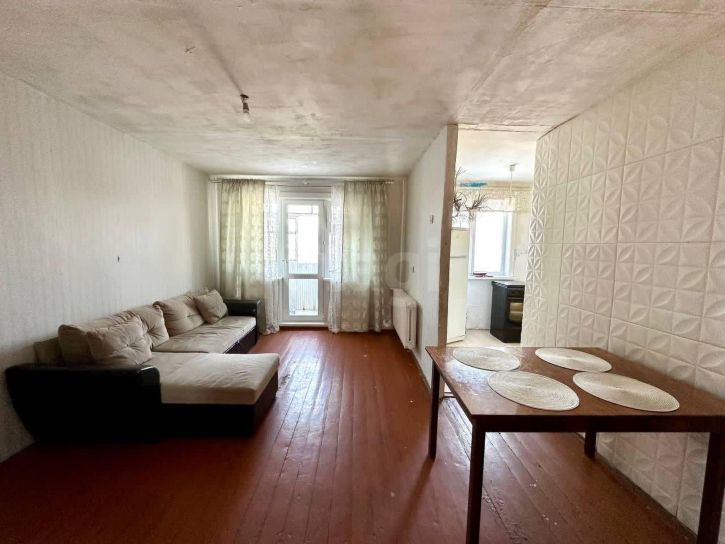 2-комн квартира проспект Космонавтов