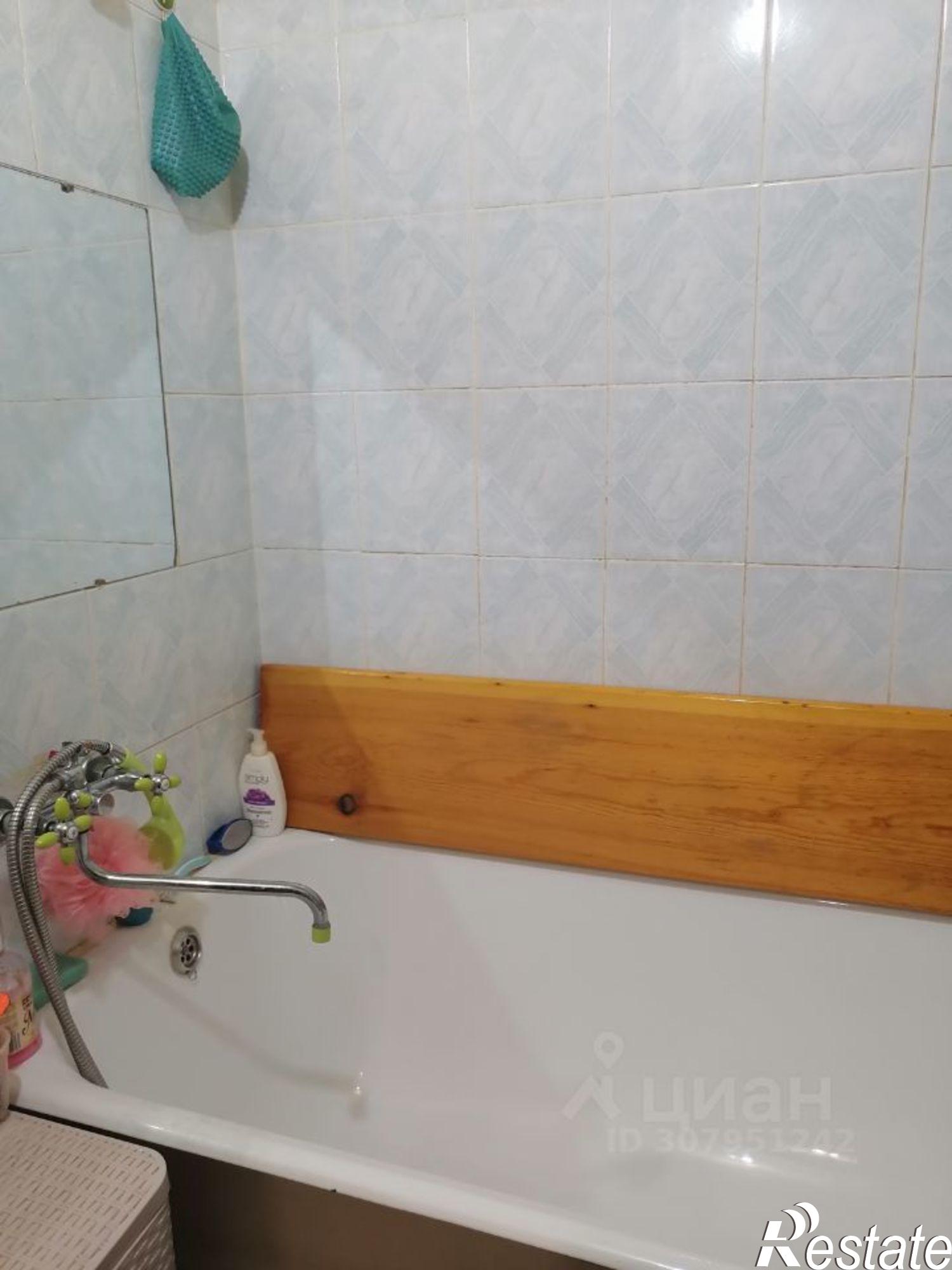 Купить квартиру за 2 100 000 рублей на ул Крылова, 2