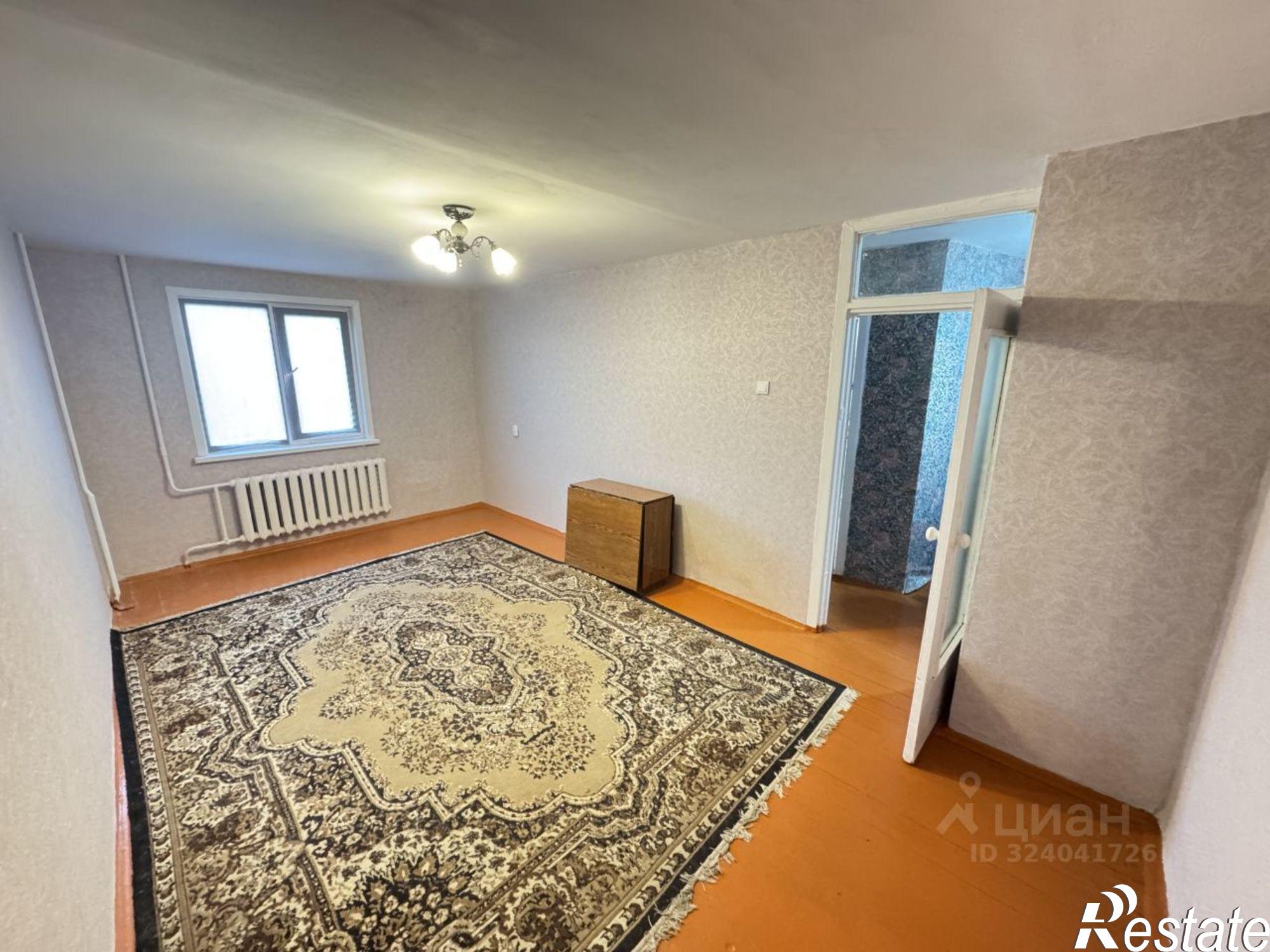 Купить квартиру за 2 280 000 рублей на улица Емлина, 12Б