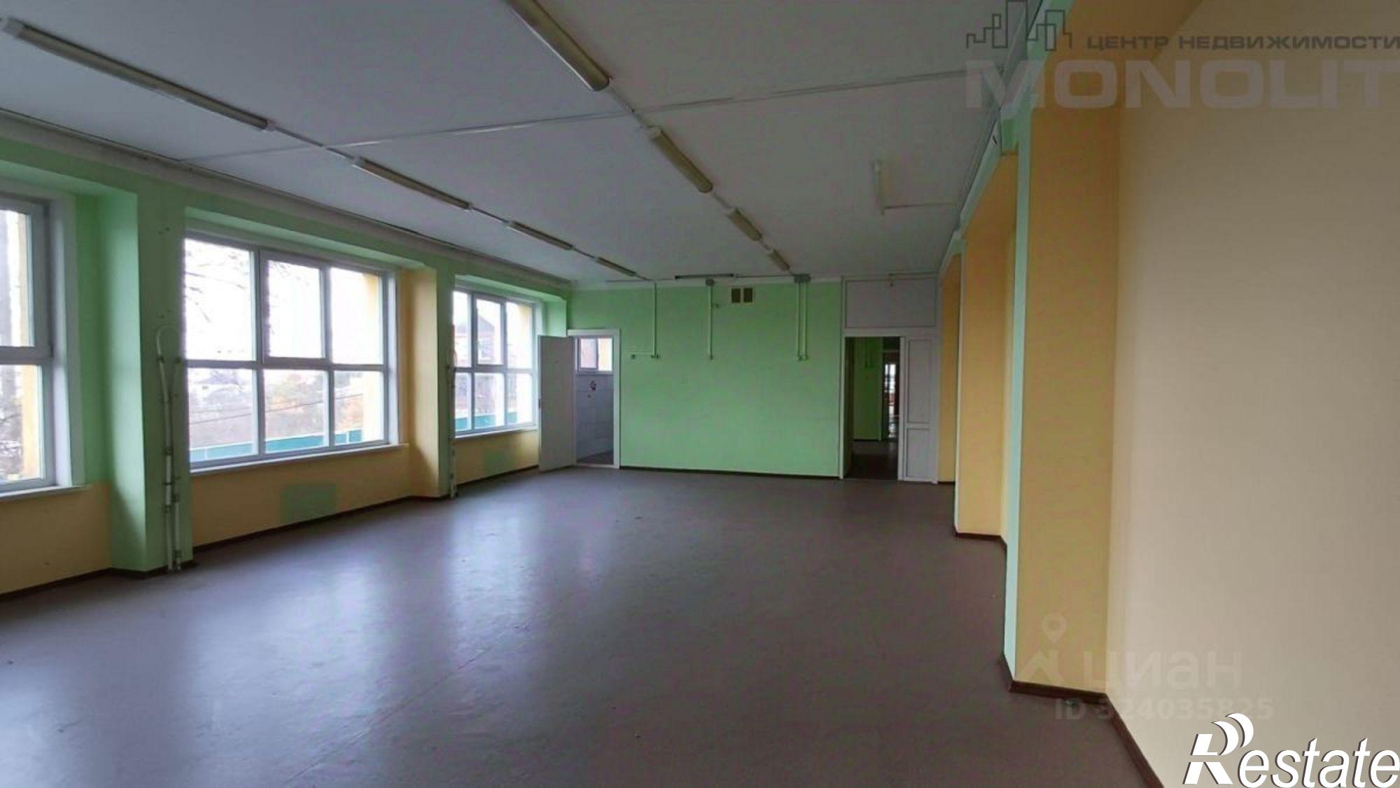 Сдать офис, помещение под офис за 317 800 рублей на ул Коммуны, 3