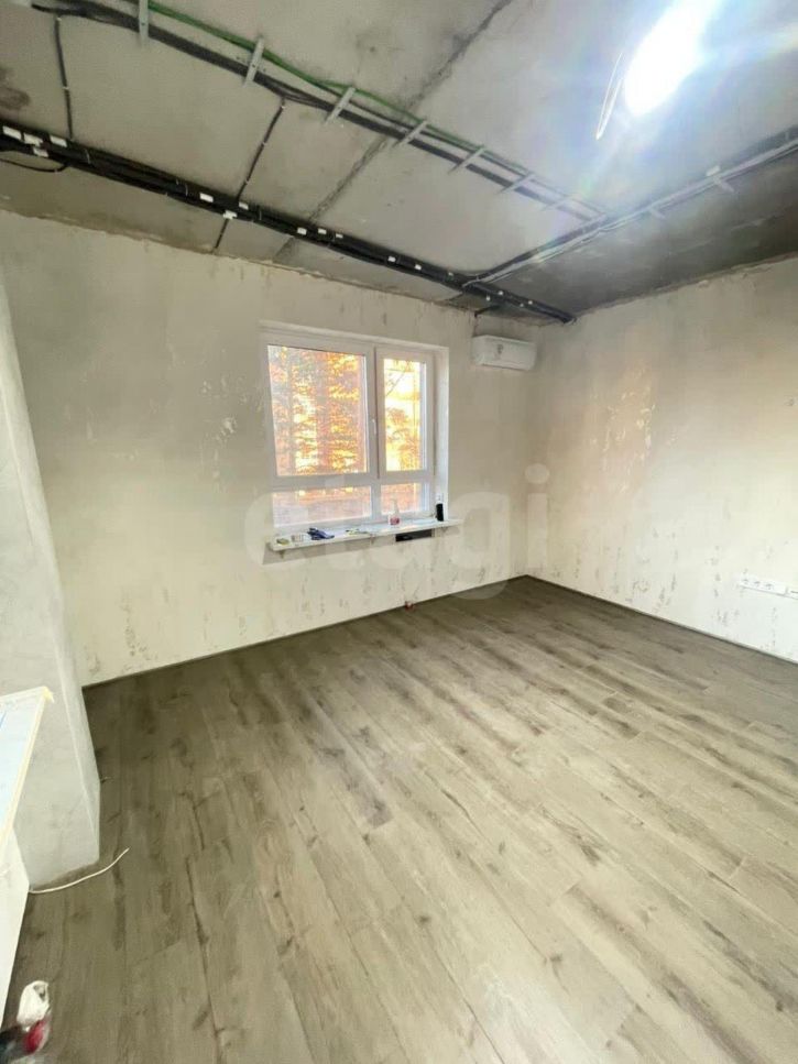 3-комн квартира улица Папанинцев