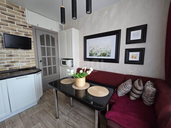 4-комн квартира улица Сантехизделий