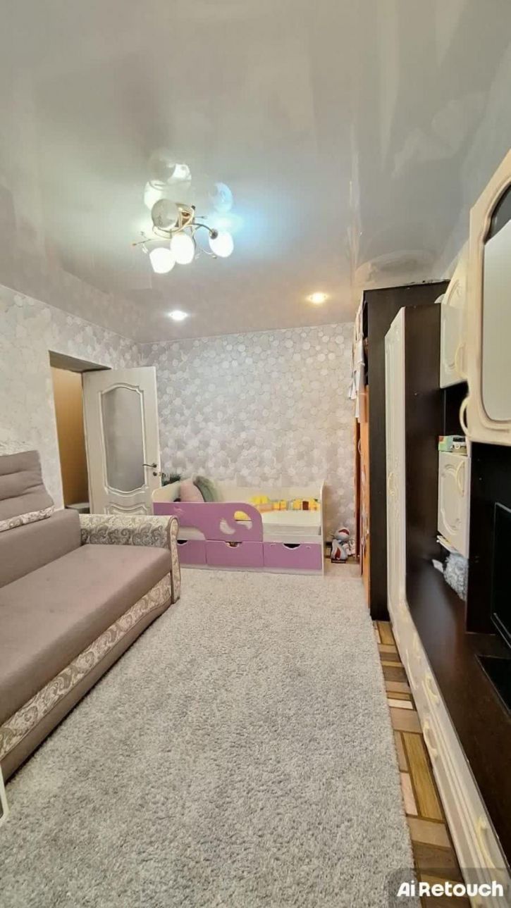 2-комн квартира улица Емлина