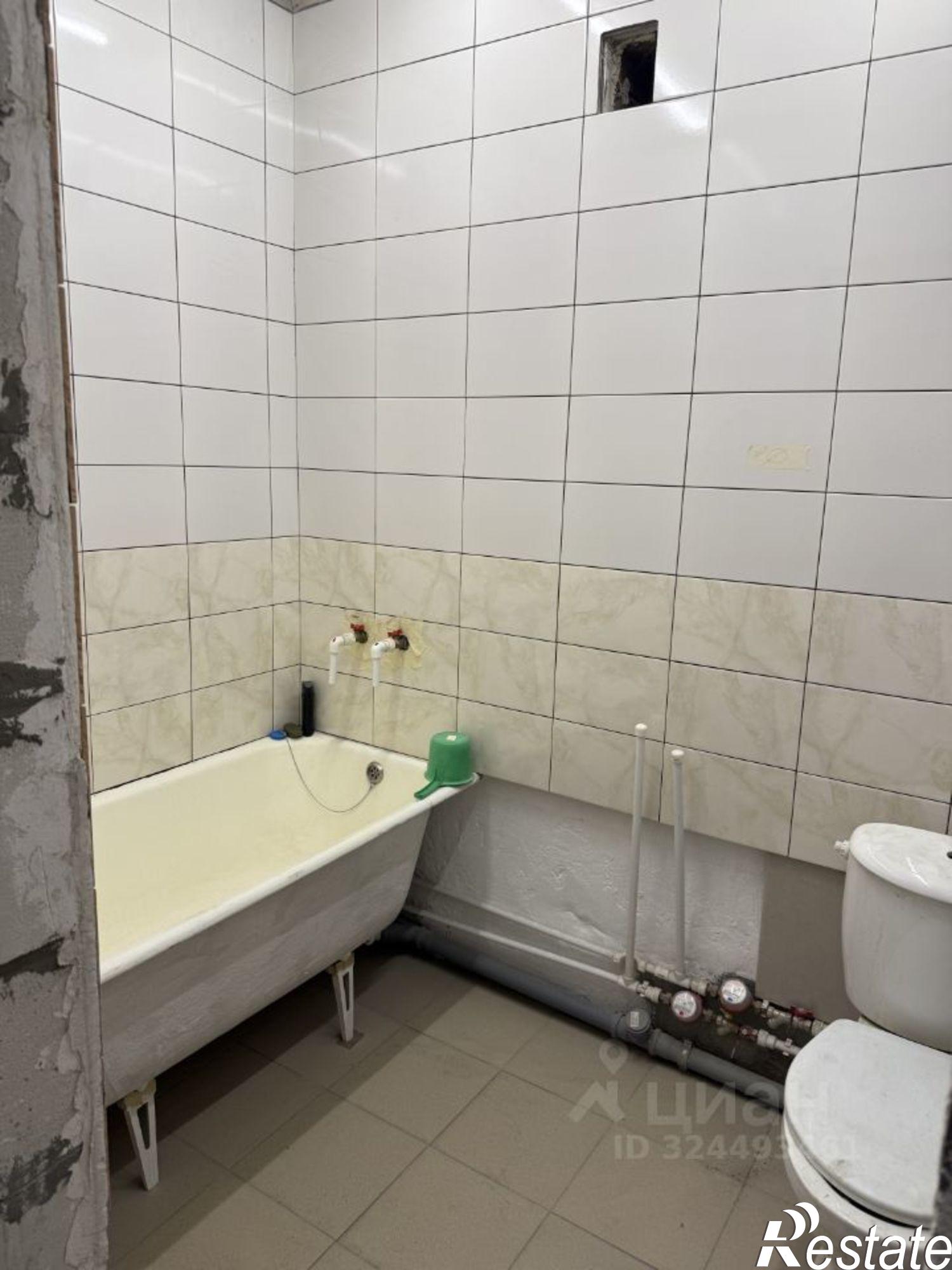 Купить квартиру за 2 400 000 рублей на ул Металлургов, 10А