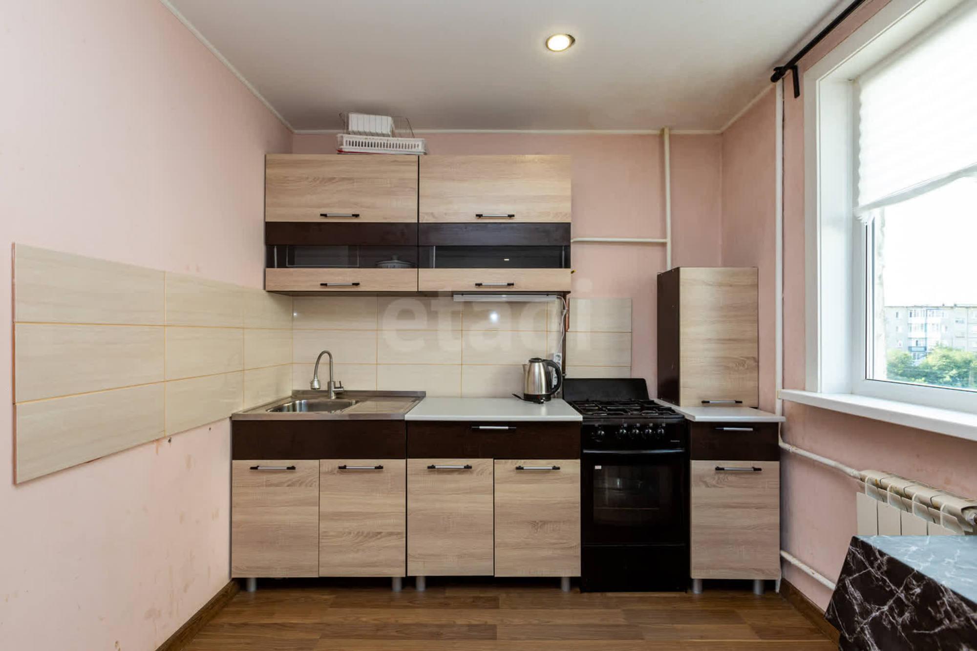 Купить квартиру за 2 700 000 рублей на Комсомольская улица