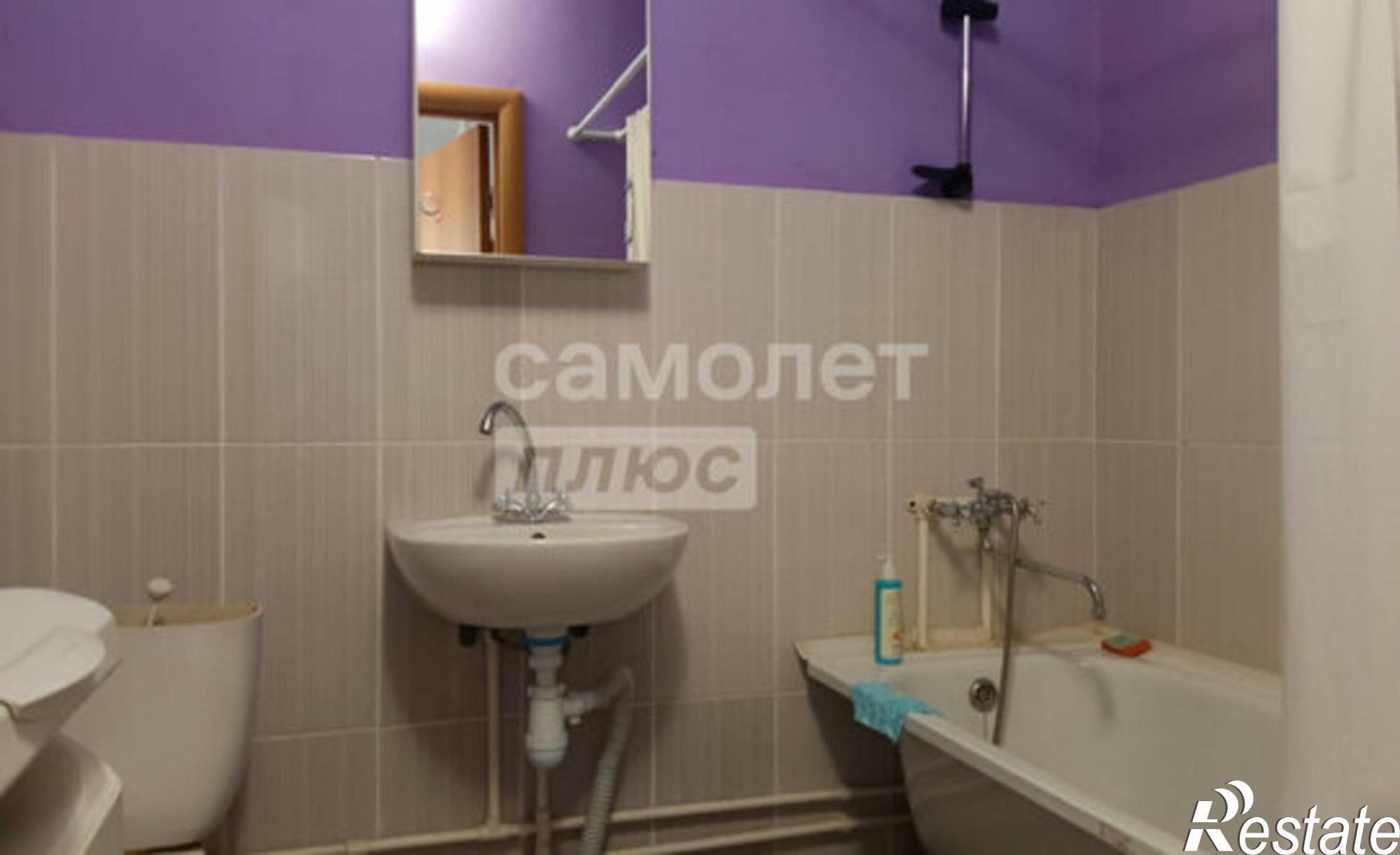 Купить квартиру за 1 900 000 рублей на Чусовая улица, 1к1