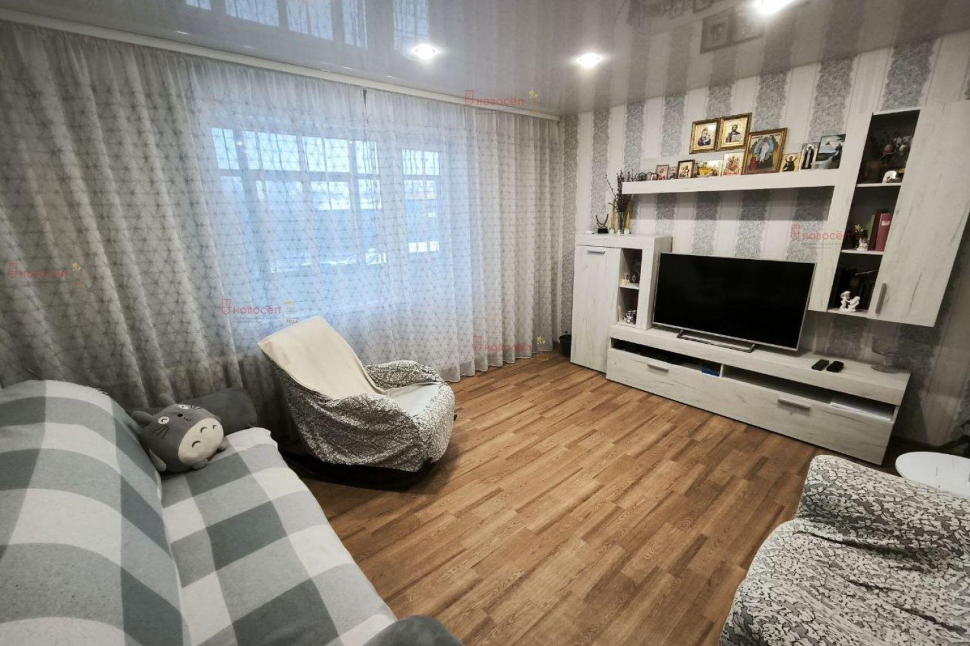 Купить квартиру за 6 000 000 рублей на Космонавтов 3/а