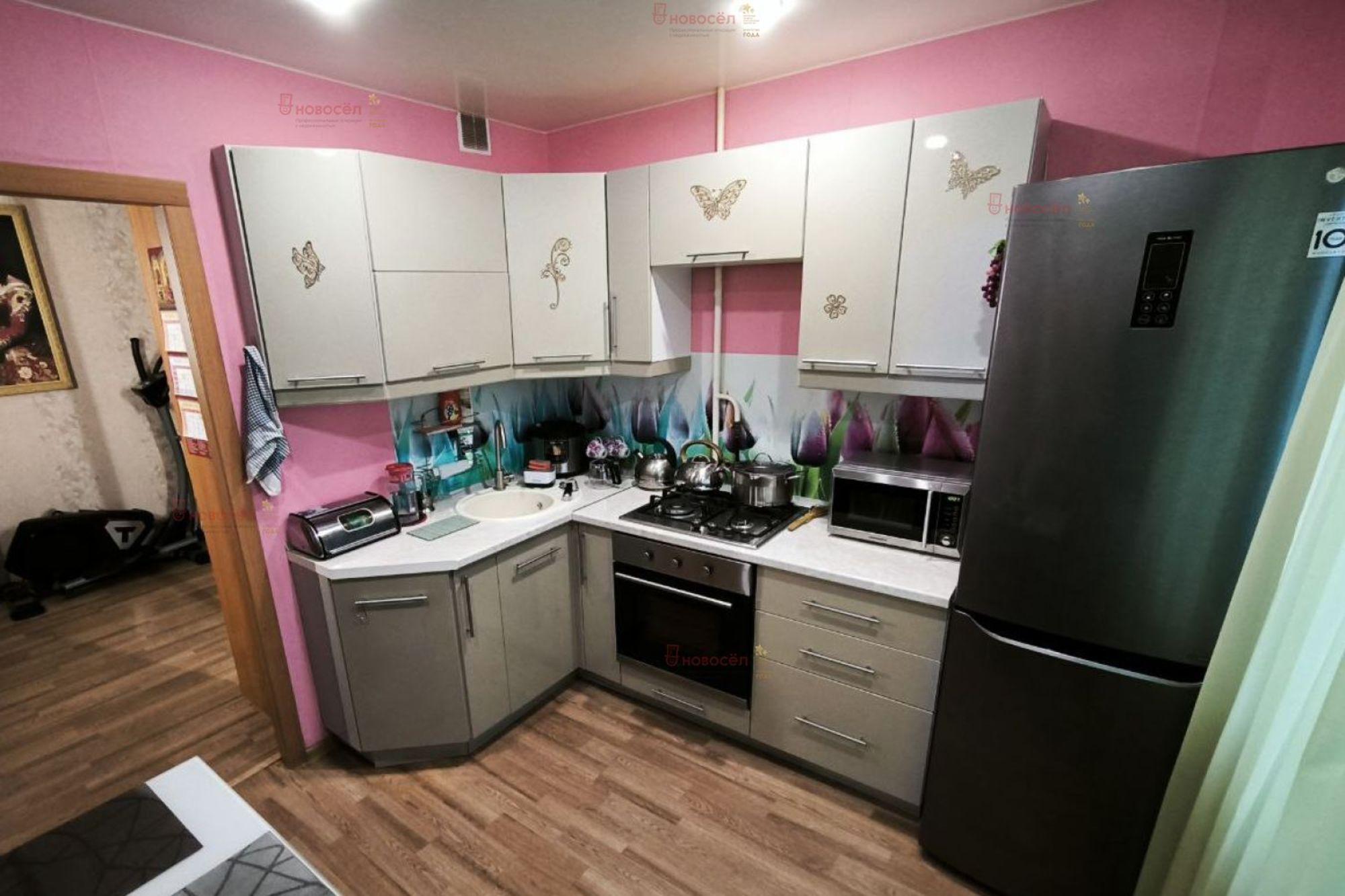 Купить квартиру за 6 000 000 рублей на Космонавтов 3/а