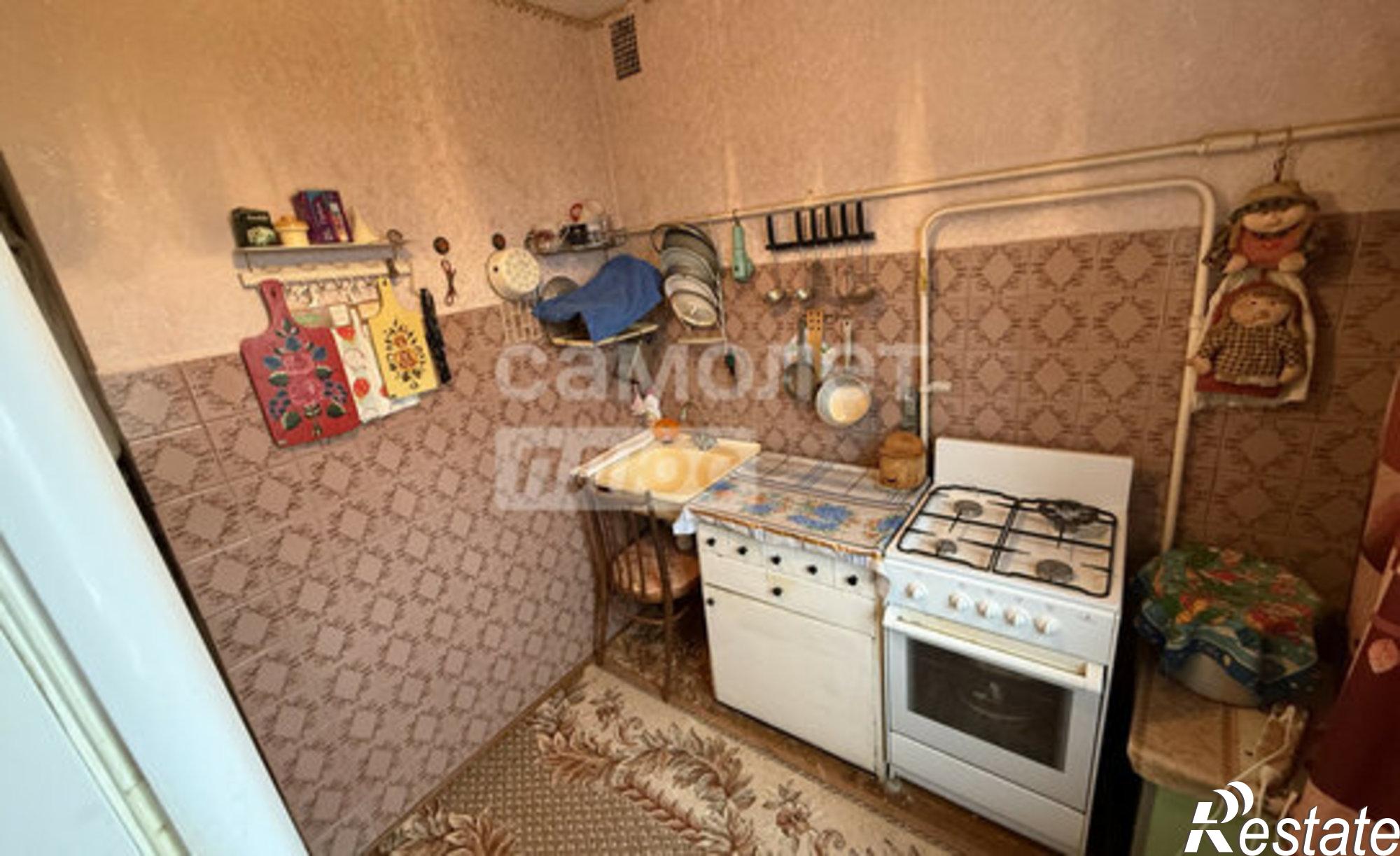 Купить квартиру за 3 650 000 рублей на ул Емлина, 20Б