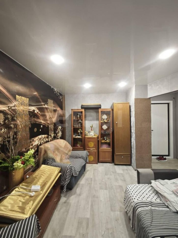 1-комн квартира улица Емлина