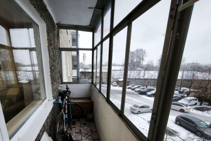 4-комн квартира Космонавтов 3/а