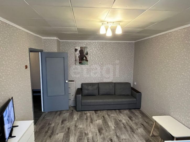 2-комн квартира Комсомольская улица