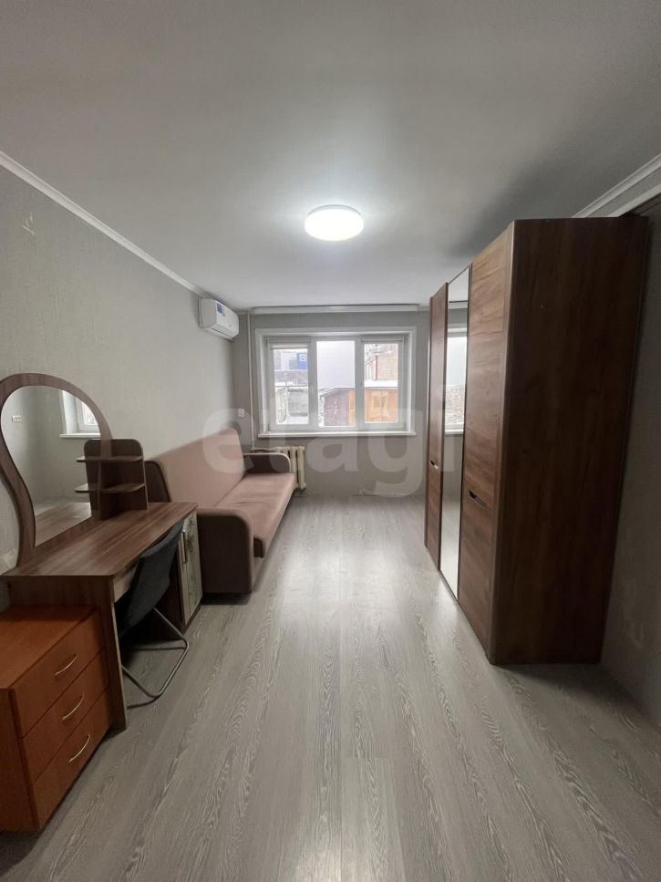 2-комн квартира проспект Космонавтов