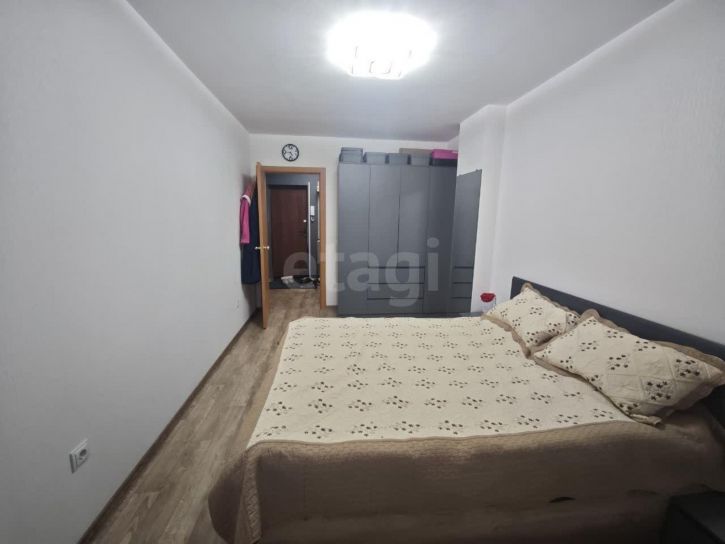 3-комн квартира улица Сакко и Ванцетти