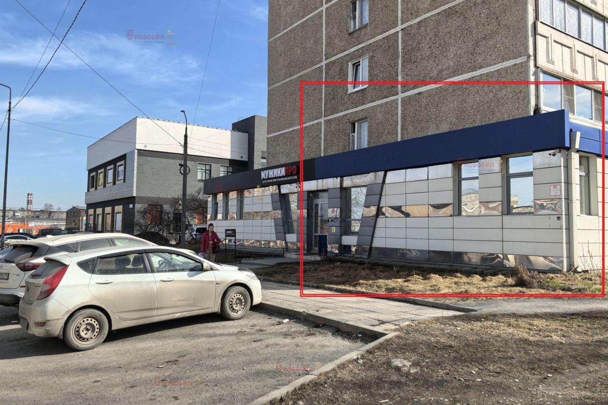 Сдать торговое помещение за 67 300 рублей на Ленина 7