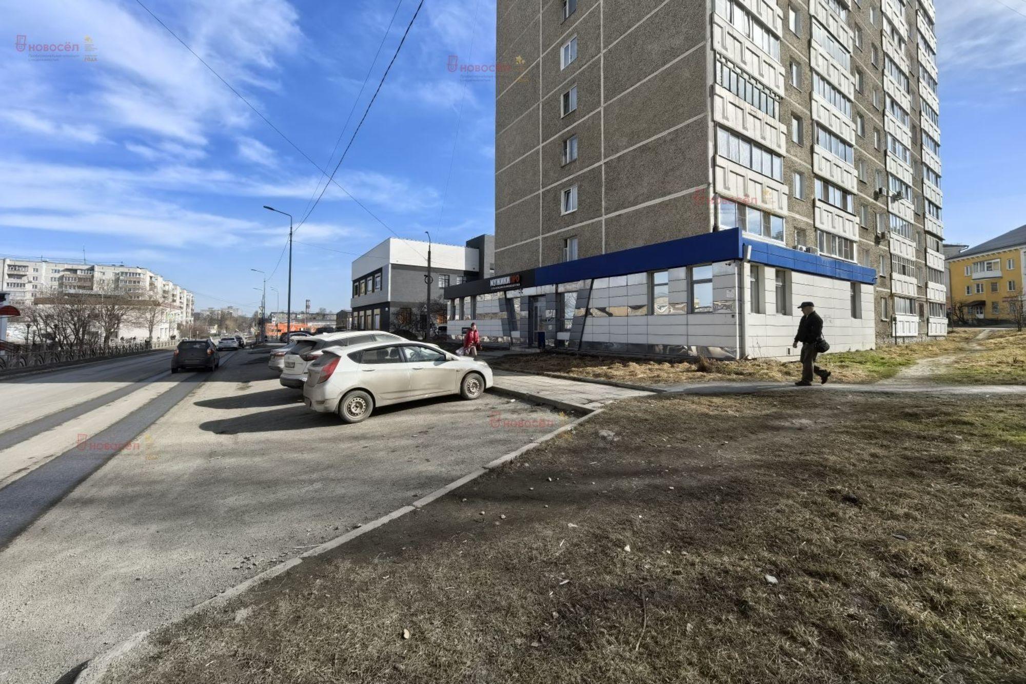 Сдать торговое помещение за 67 300 рублей на Ленина 7
