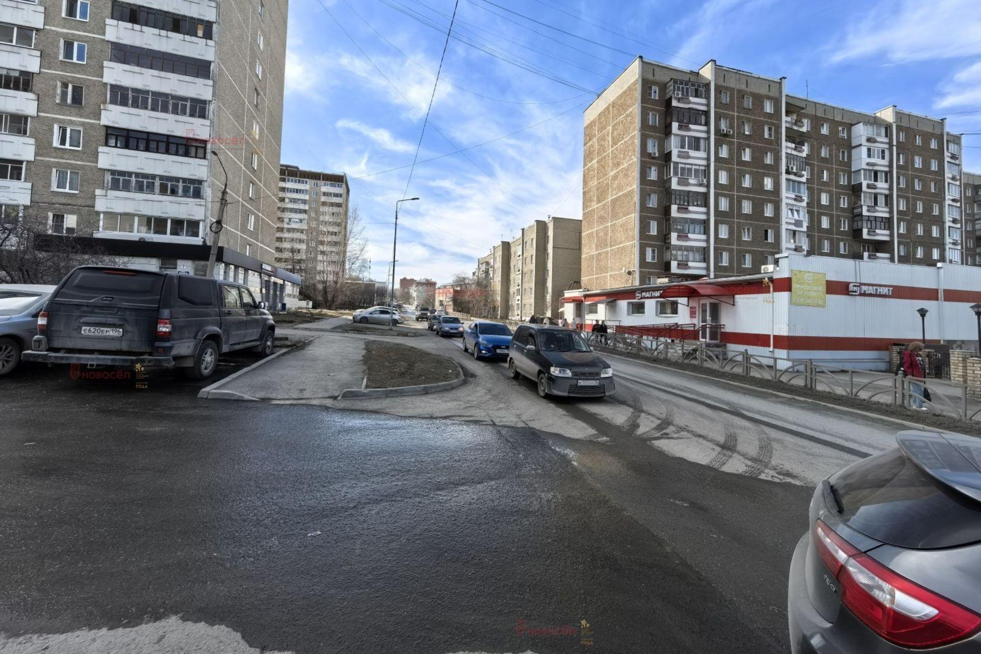 Сдать торговое помещение за 67 300 рублей на Ленина 7