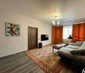 3-комн, 89кв м, этаж 2/4 улица Чкалова, 38