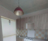 2-комн, 42кв м, этаж 2/3 ул 8 Марта, 36