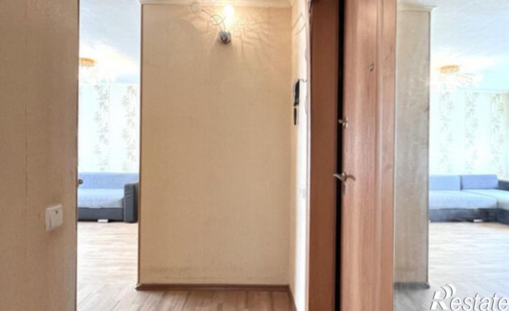 2-комн квартира улица Ватутина, 49А,  д. 49А