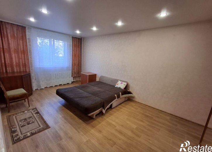 1-комн квартира улица Емлина, 20,  д. 20