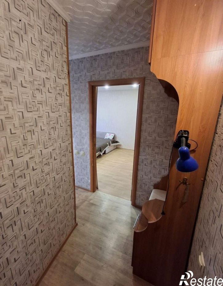 1-комн квартира улица Емлина, 20,  д. 20