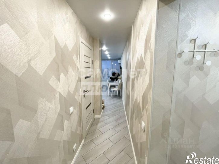 2-комн квартира улица Емлина, 23А,  д. 23А