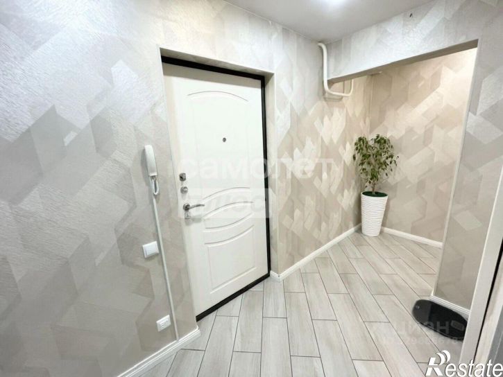 2-комн квартира улица Емлина, 23А,  д. 23А