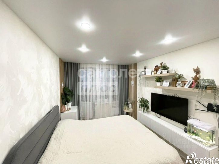 2-комн квартира улица Емлина, 23А,  д. 23А