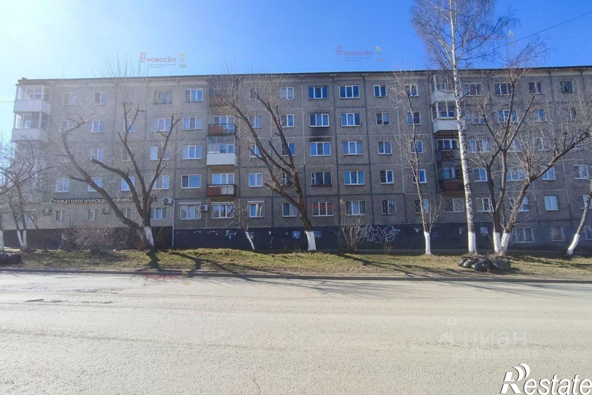 Купить комнату за 900 000 рублей на пр-кт Космонавтов, 9