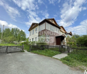 1-комн, 43кв м, этаж 1/2 улица Свердлова, 11