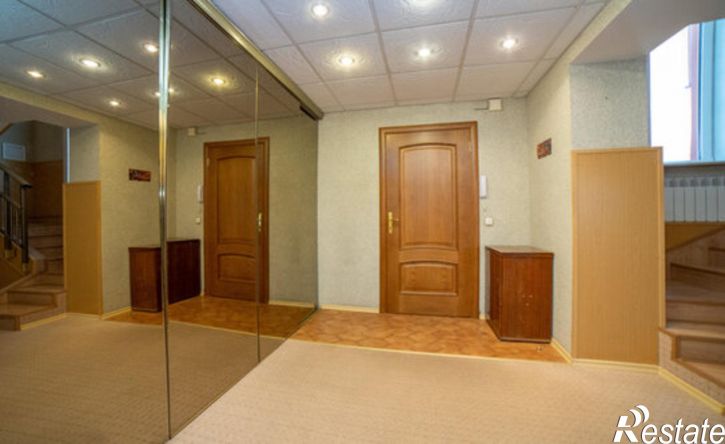 4-комн квартира ул Ватутина, 47Б,  д. 47Б