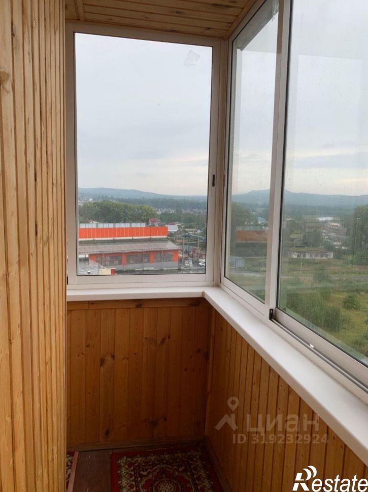 4-комн квартира улица Сакко и Ванцетти, 1А,  д. 1А