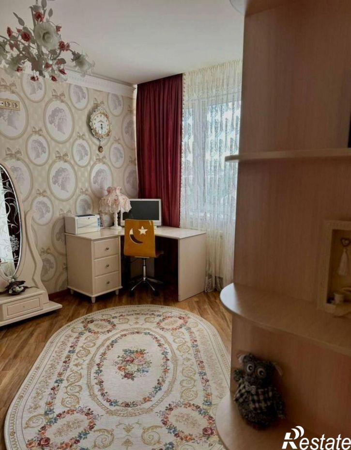 4-комн квартира ул Ватутина, 72а,  д. 72а